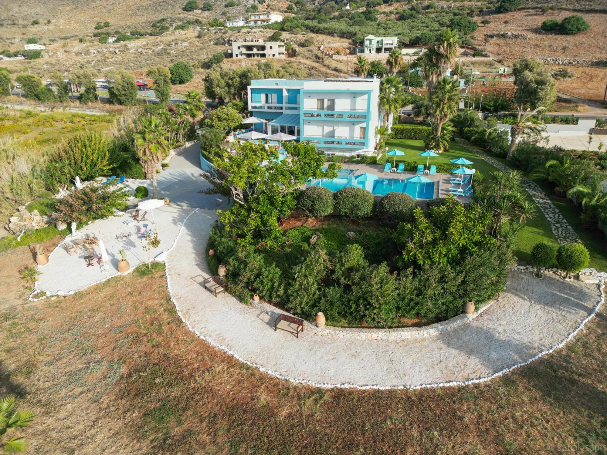Kanakis Blue Beach Apartments Petres  Екстер'єр фото