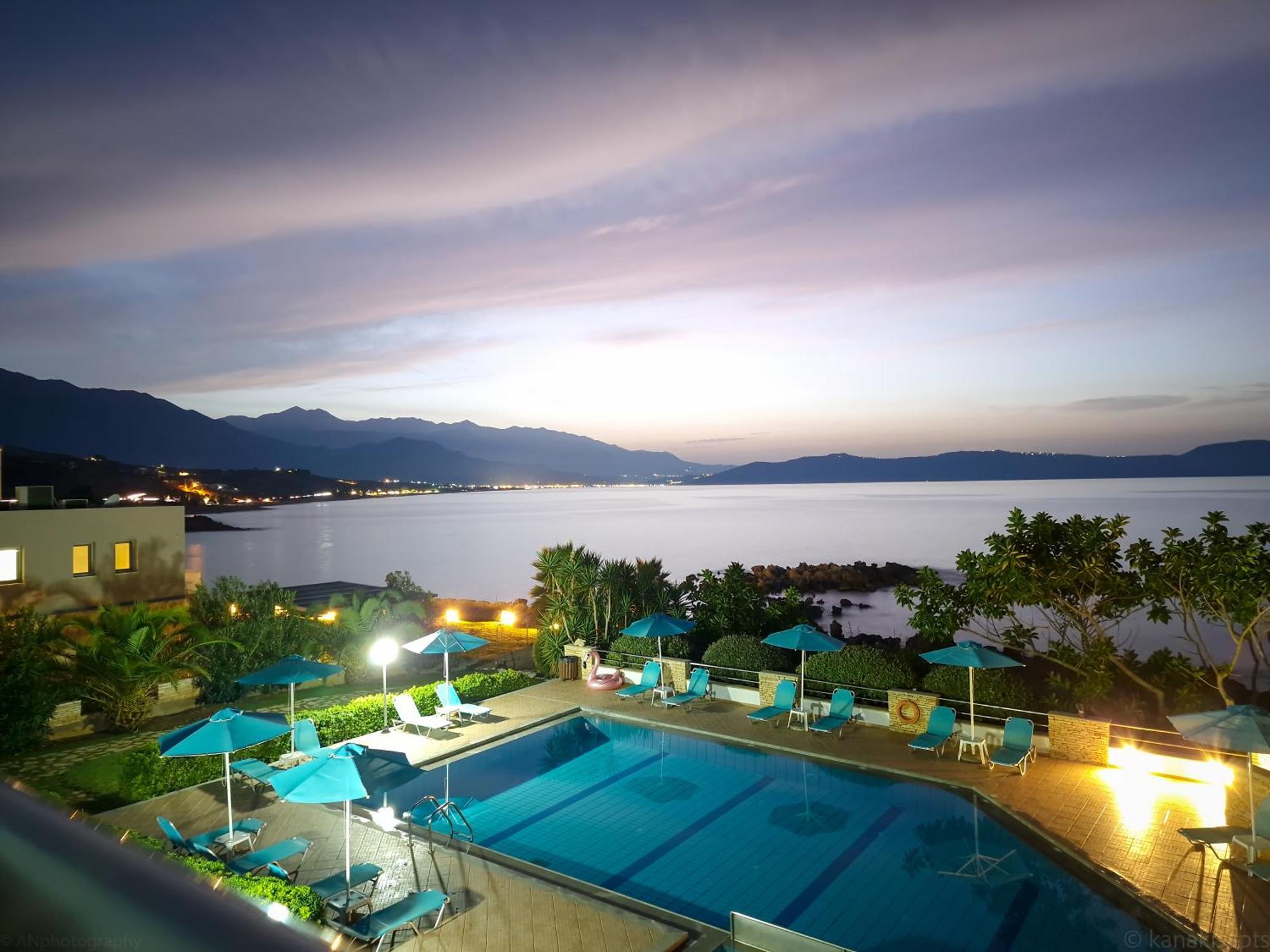Kanakis Blue Beach Apartments Petres  Екстер'єр фото