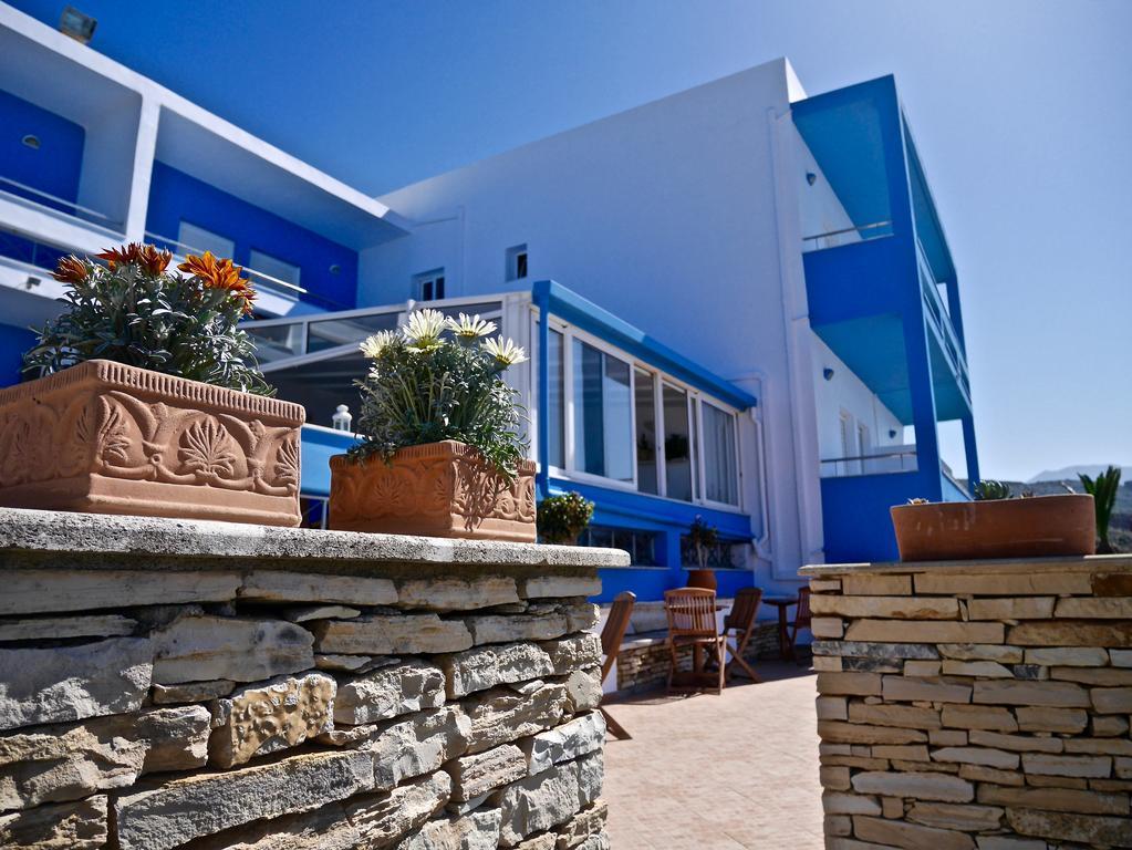 Kanakis Blue Beach Apartments Petres  Екстер'єр фото