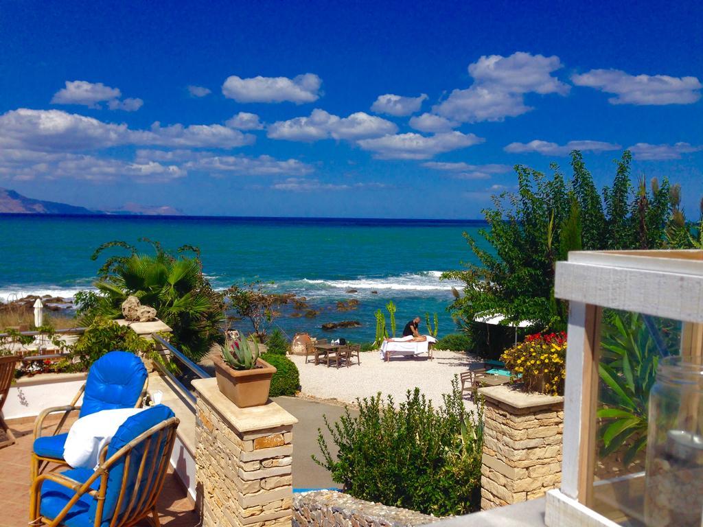 Kanakis Blue Beach Apartments Petres  Екстер'єр фото